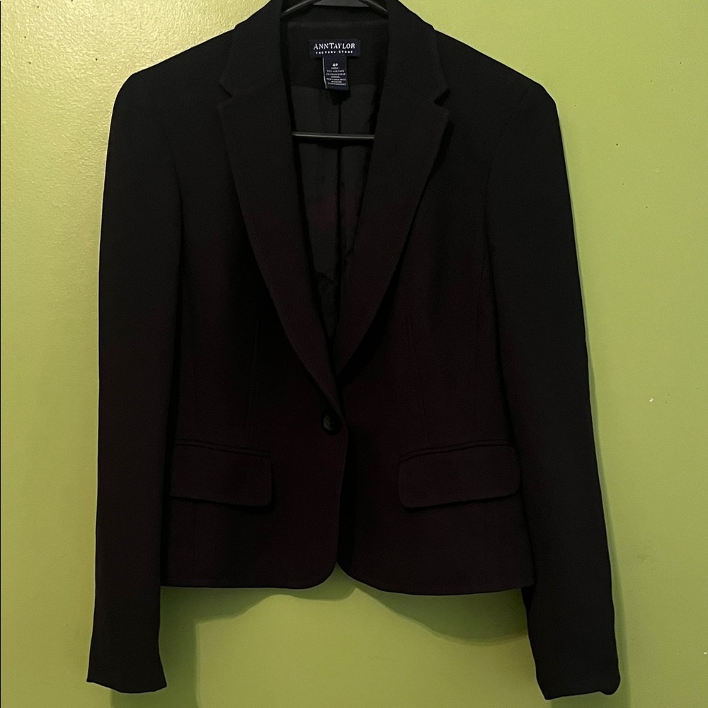 Ann Taylor One Button Blazer
